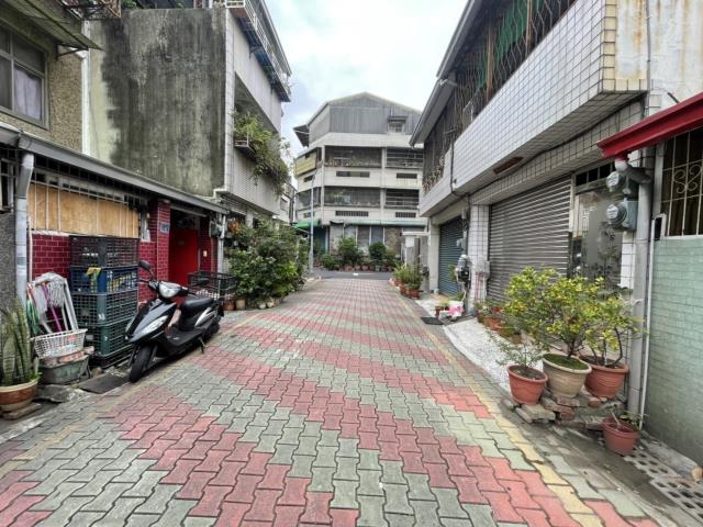 台南北區透天-11